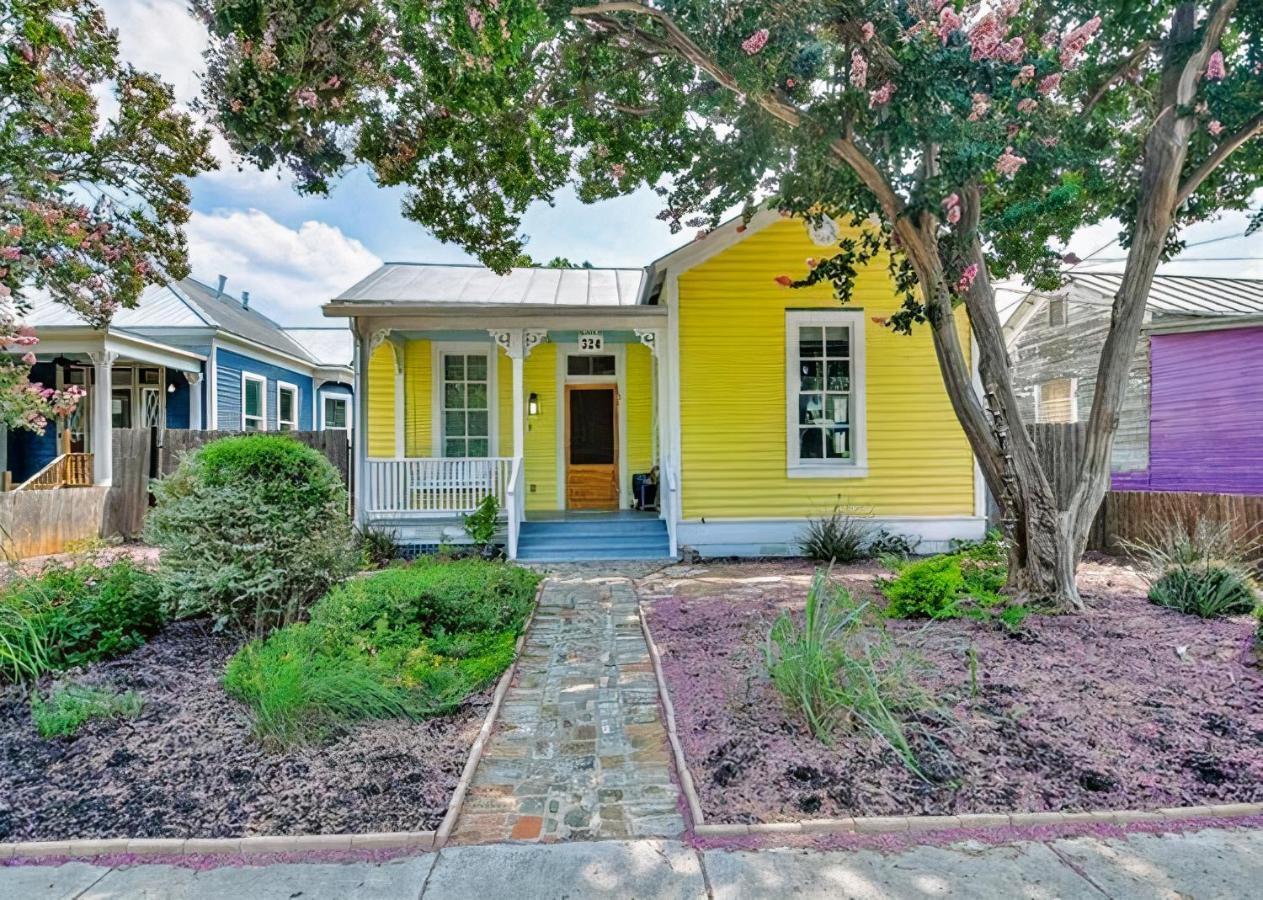 Downtown Historic 2Bdrm, Walk To Riverwalk, Alamo; Beautifully Renovated! Сан Антонио Екстериор снимка
